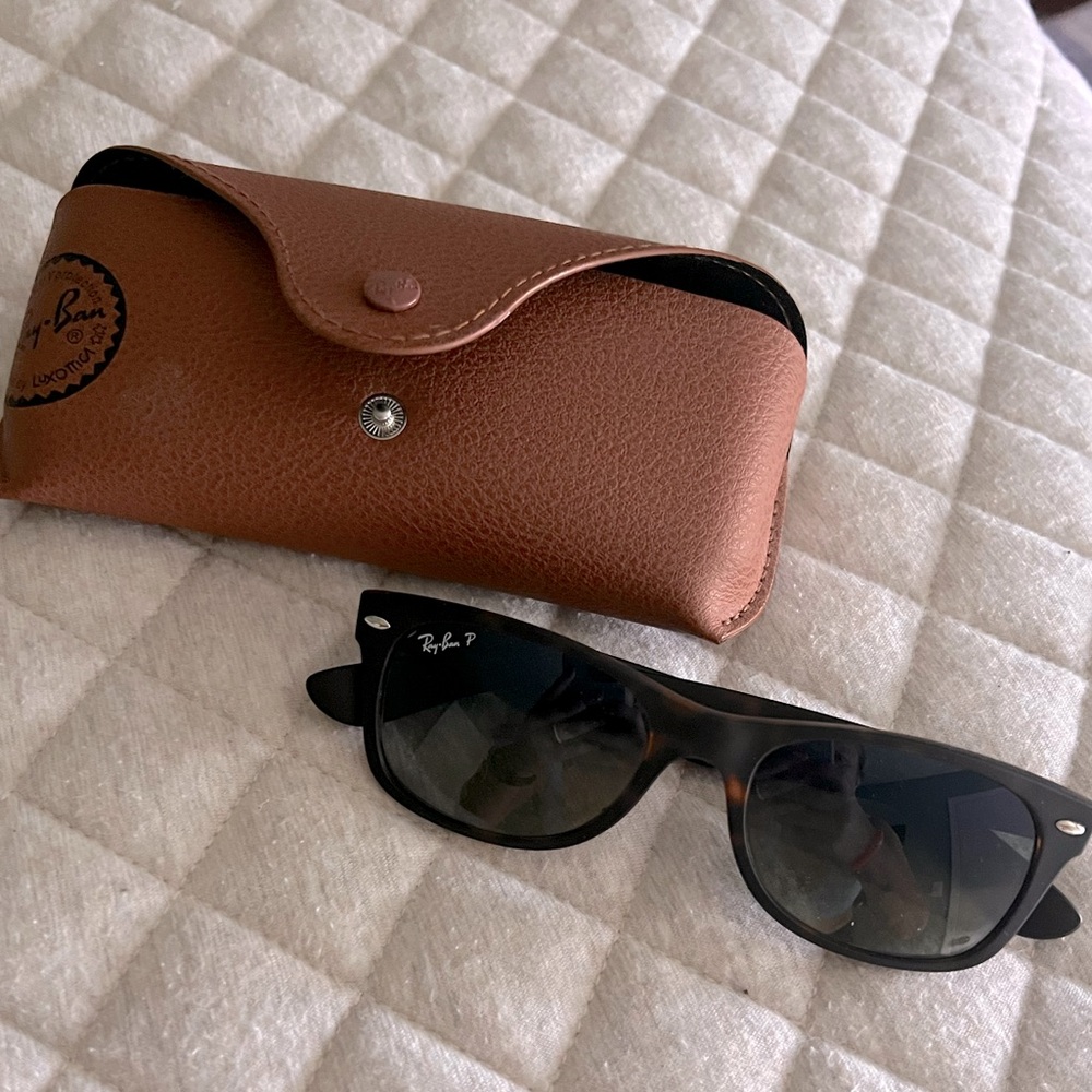 Ran-Bans. New Wayfarer.